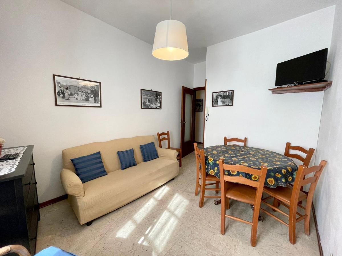Levanto Rentals ภายนอก รูปภาพ
