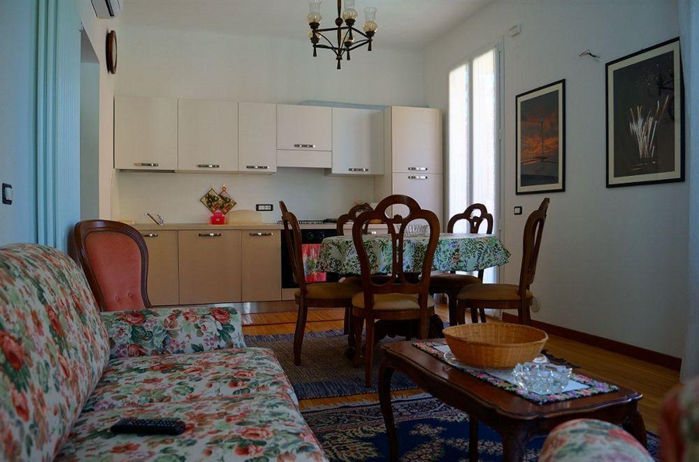 Levanto Rentals ภายนอก รูปภาพ